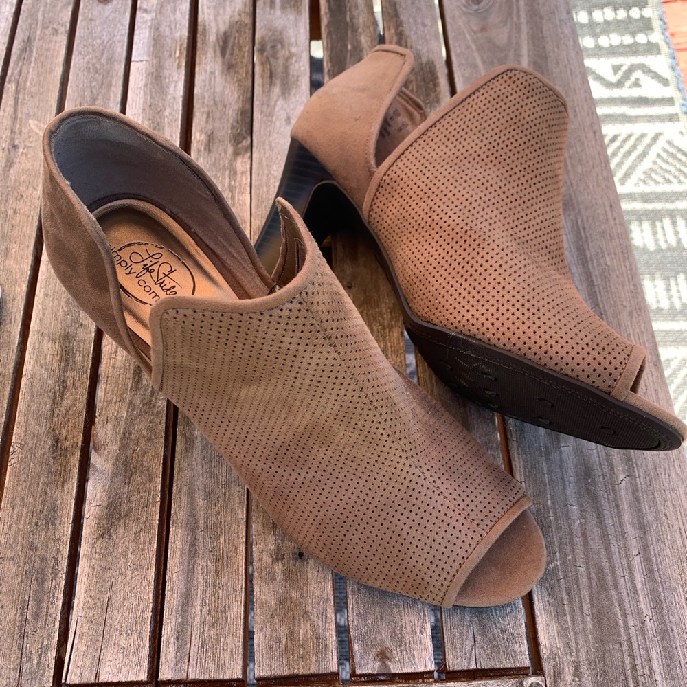 Lifestride Open Toe Bootie NWOT